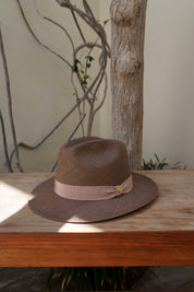 Nicole - Fedora Clásico