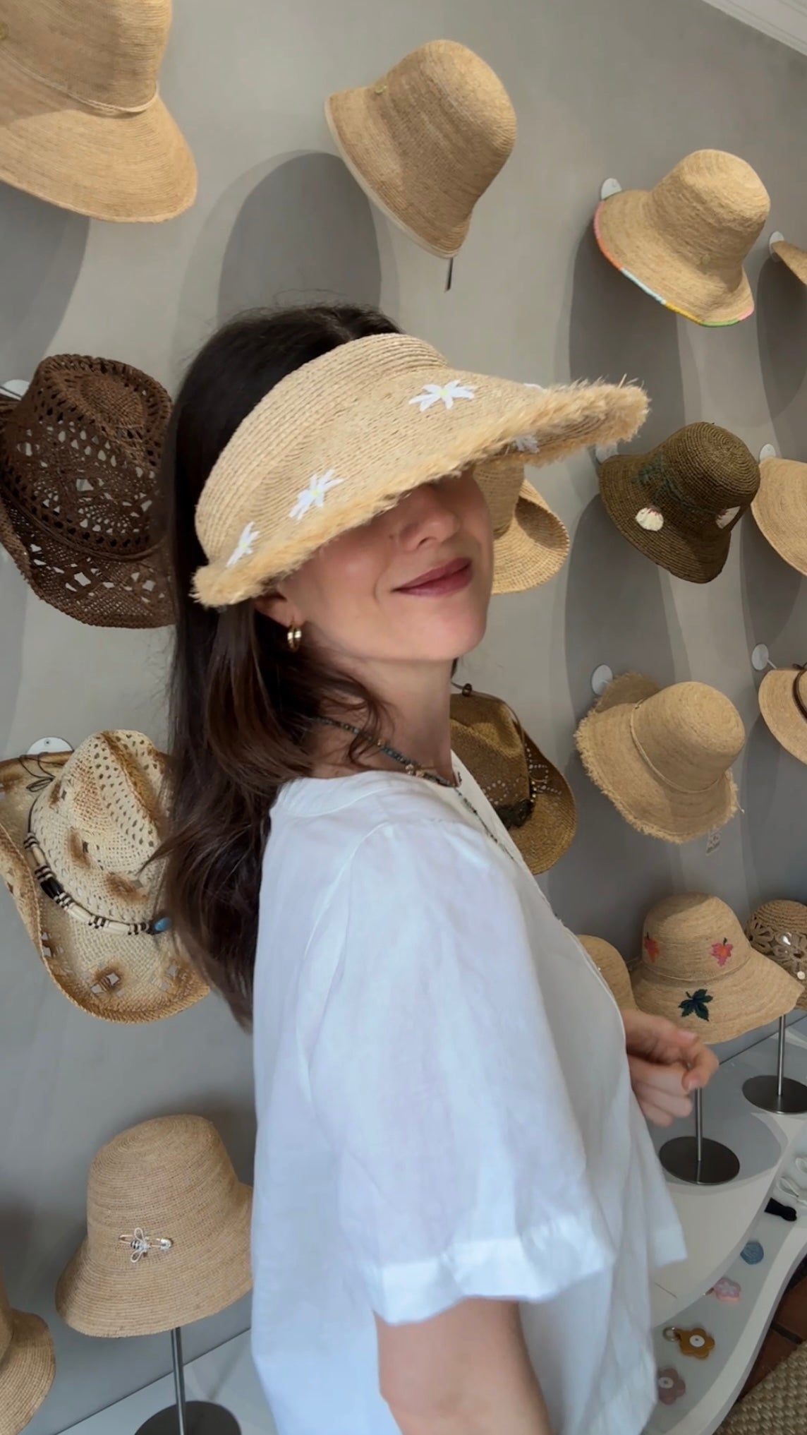 Visera - Lara