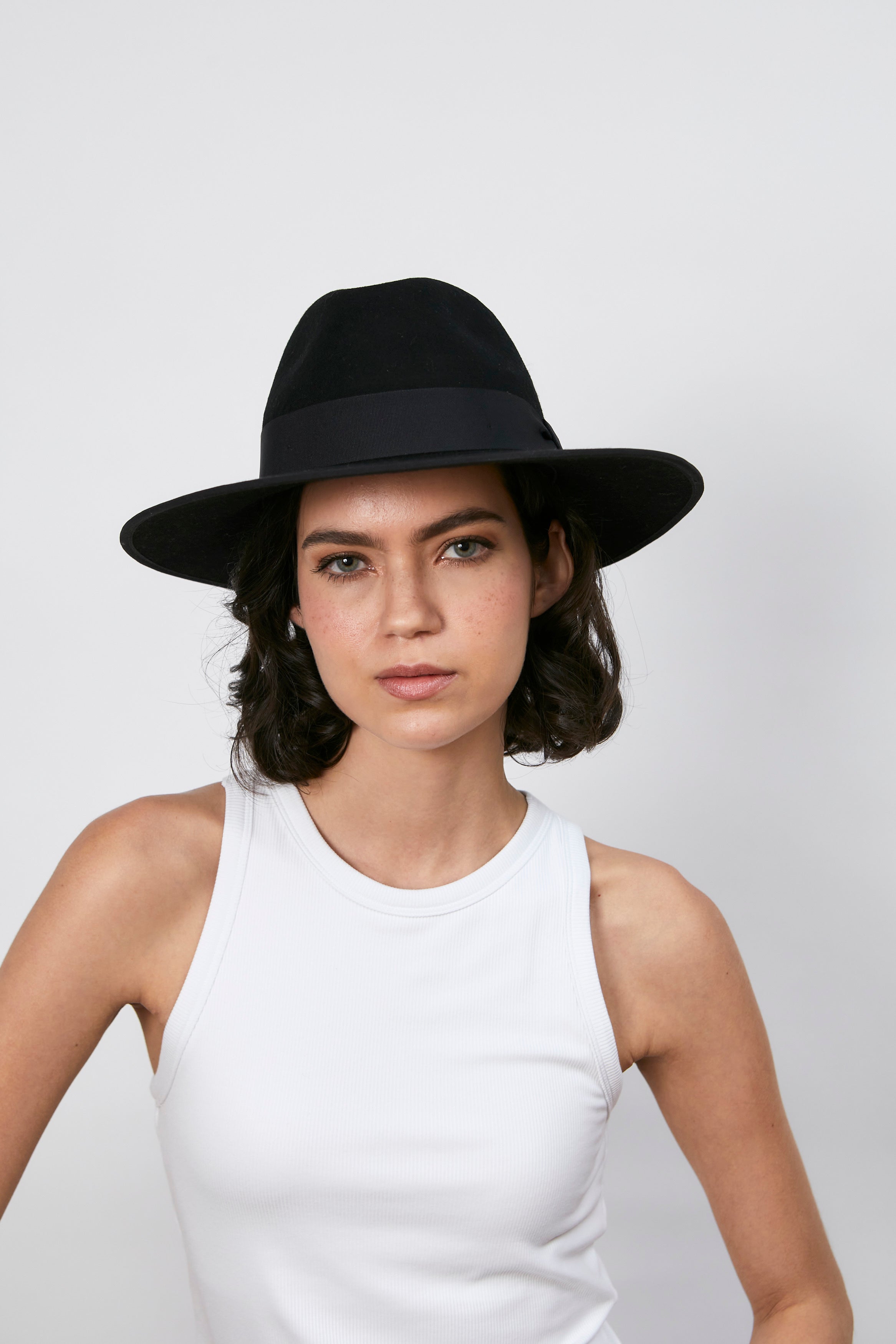 Alina - negro