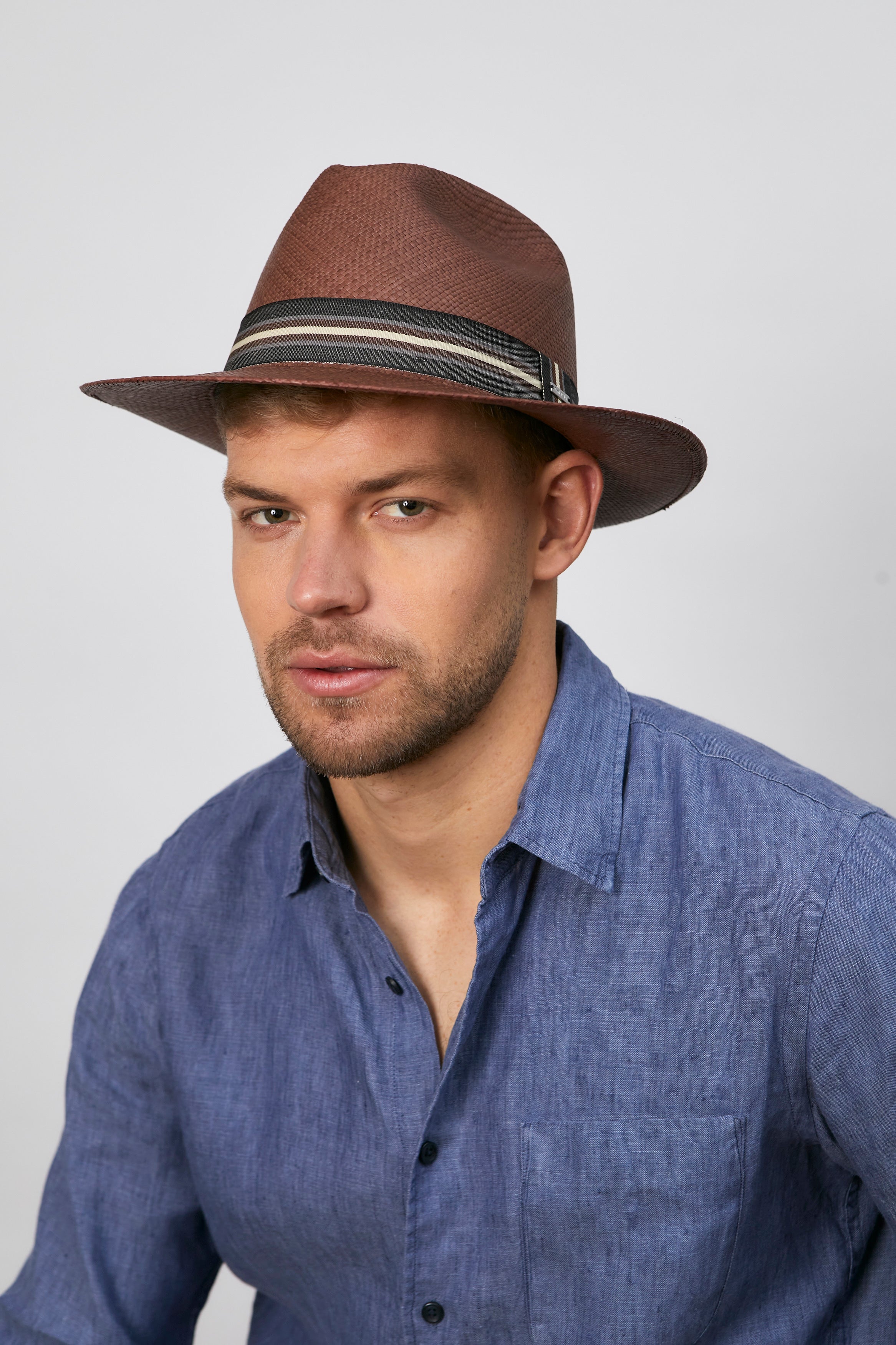 Lisboa - Fedora Clásico (L)