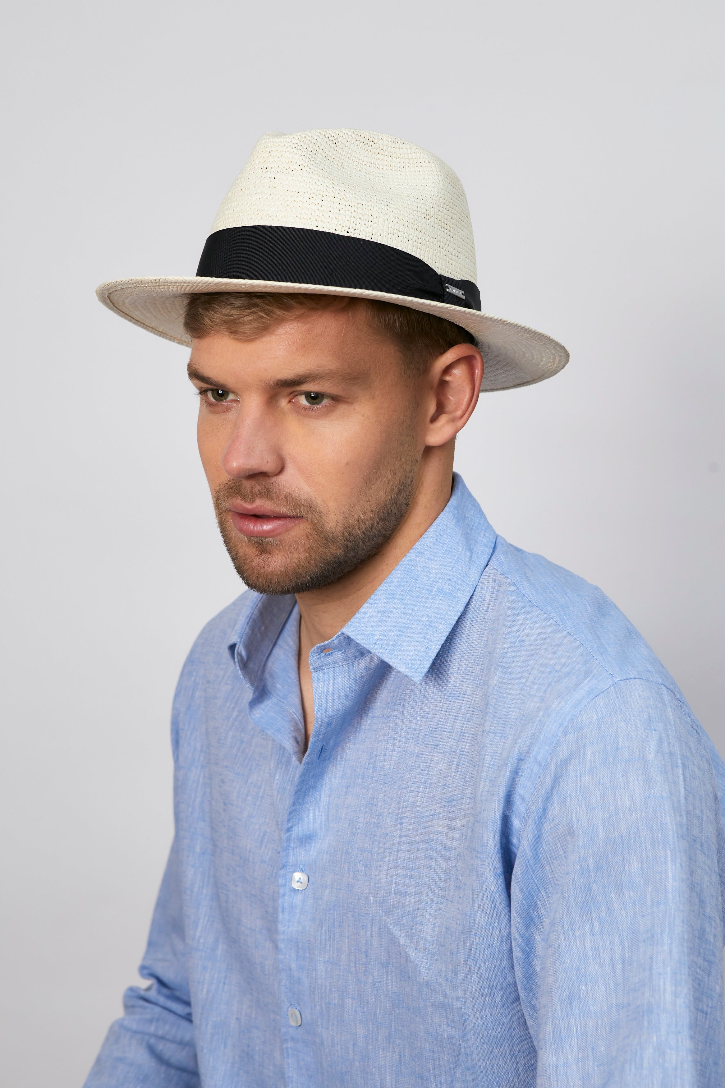 NOA - Fedora ala corta cabeza crochet