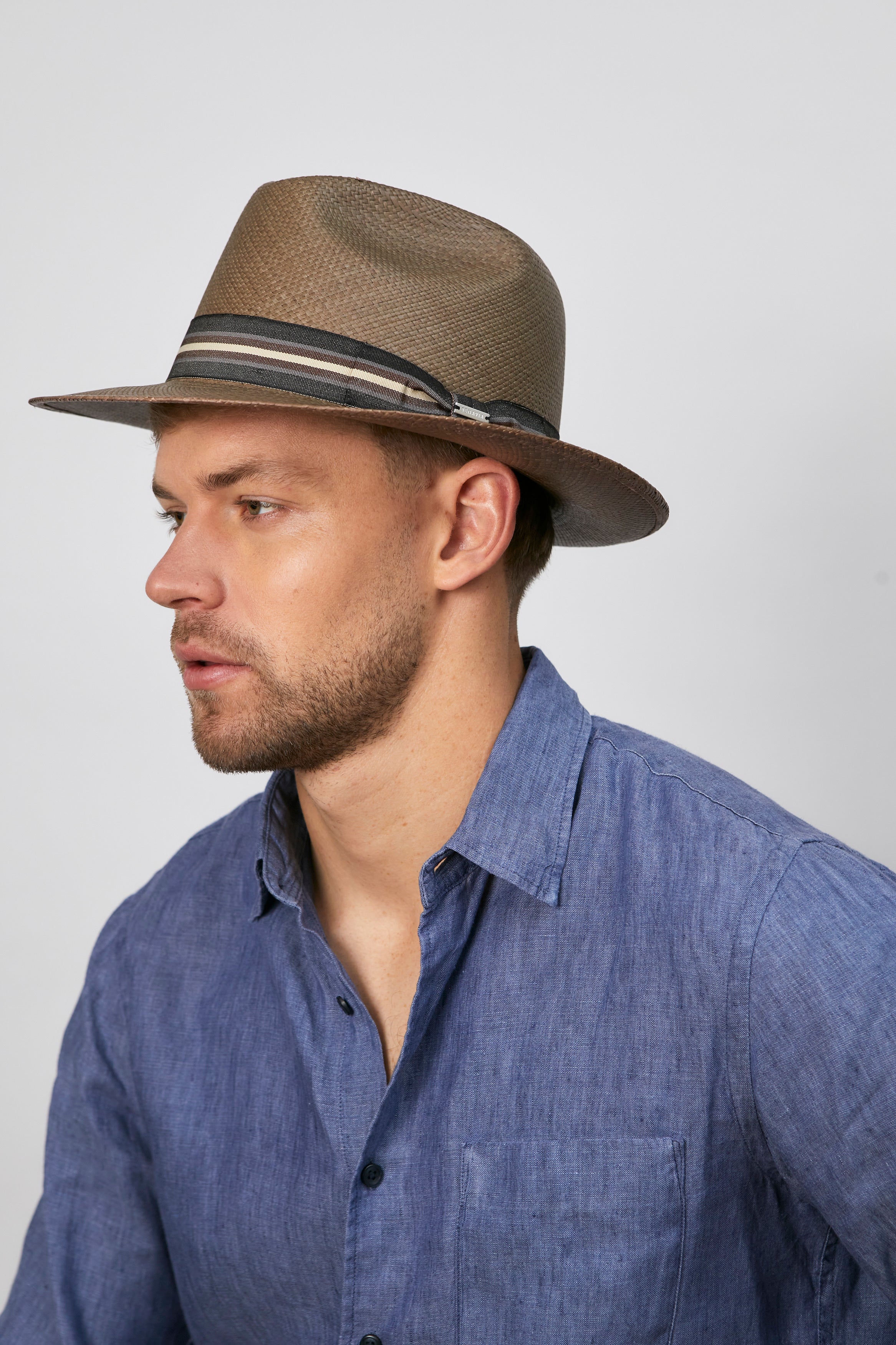 NOOR - Fedora clásico ala corta
