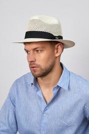 RENE - Fedora calado Ala corta