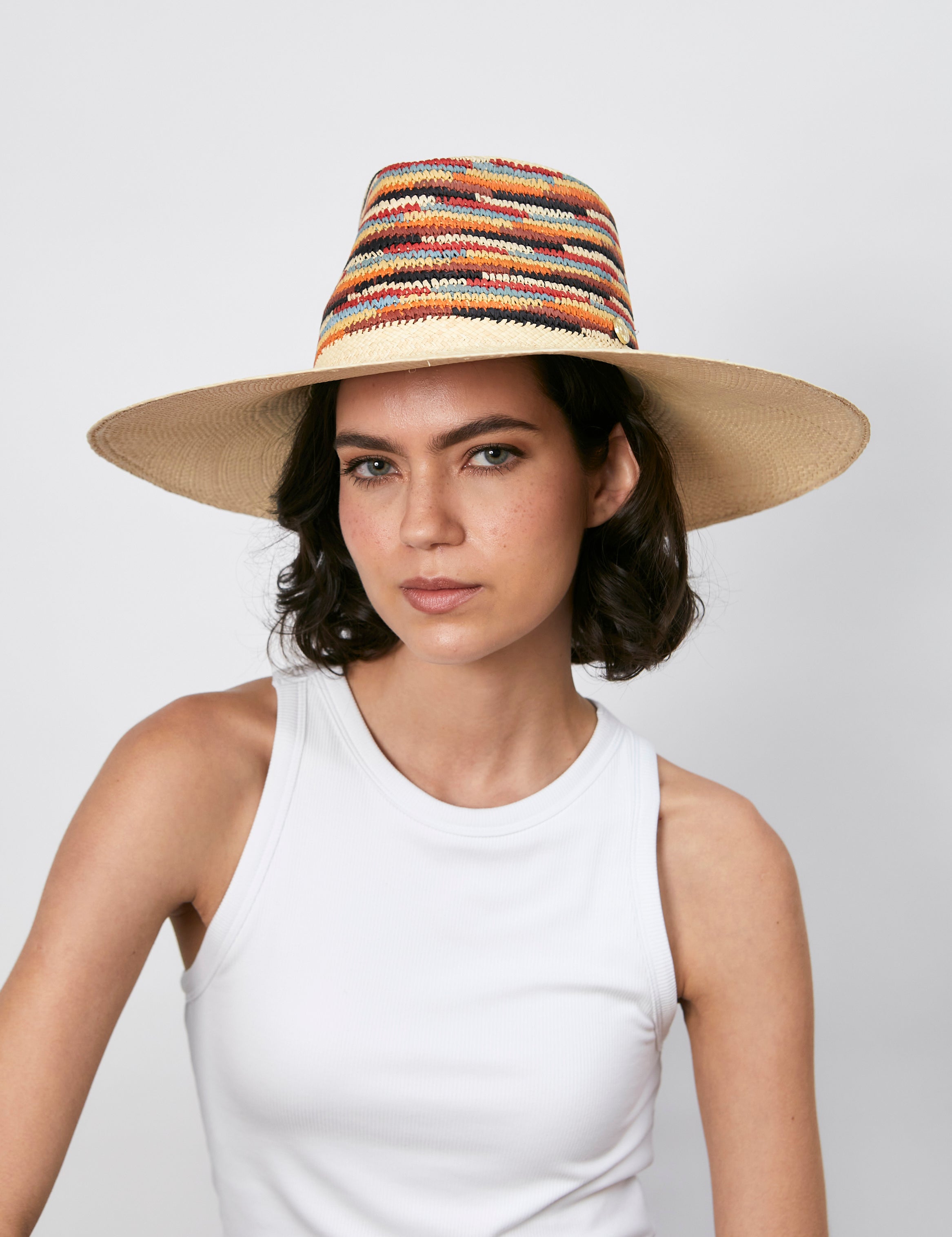 BenaviaSombreroMujer-CHARLOTTE2.jpg