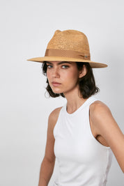GRACIA - Fedora ala corta cabeza crochet