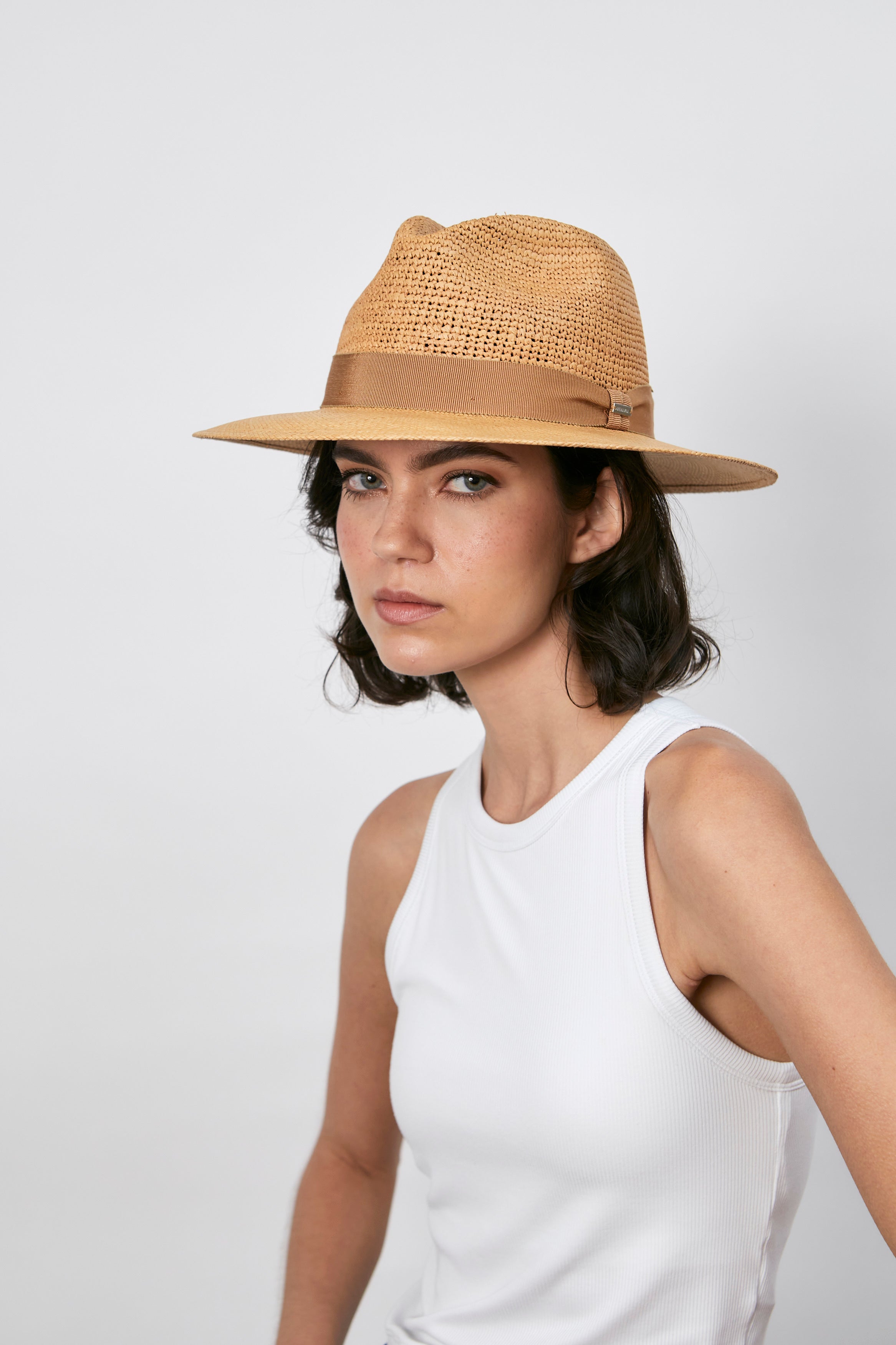 GRACIA - Fedora ala corta cabeza crochet