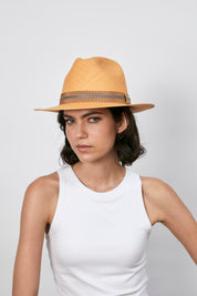 MAITE - Fedora clásico ala corta
