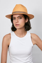 MAITE - Fedora clásico ala corta