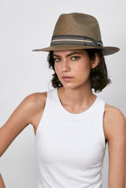 NOOR - Fedora clásico ala corta