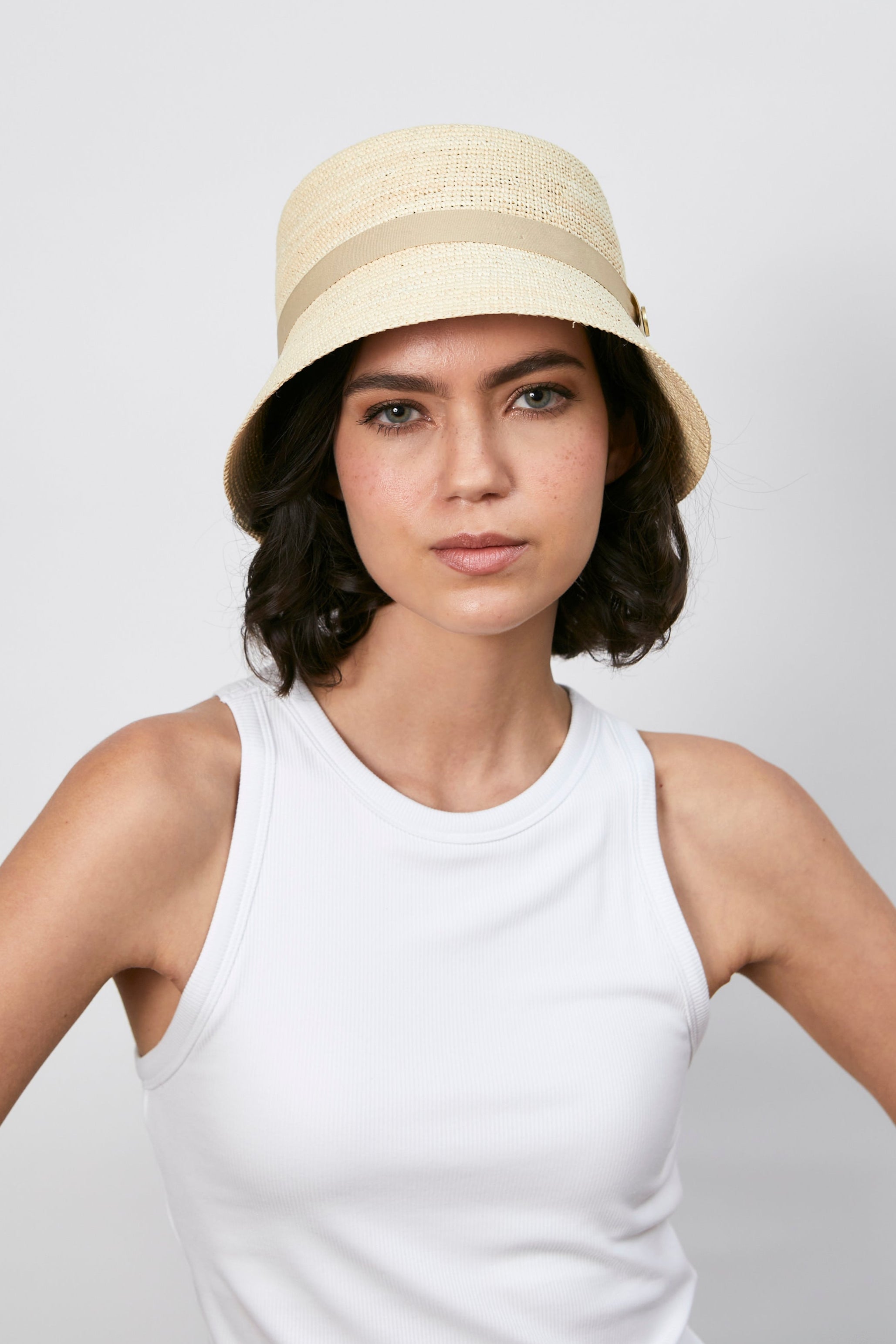 Sasha - Bucket hat