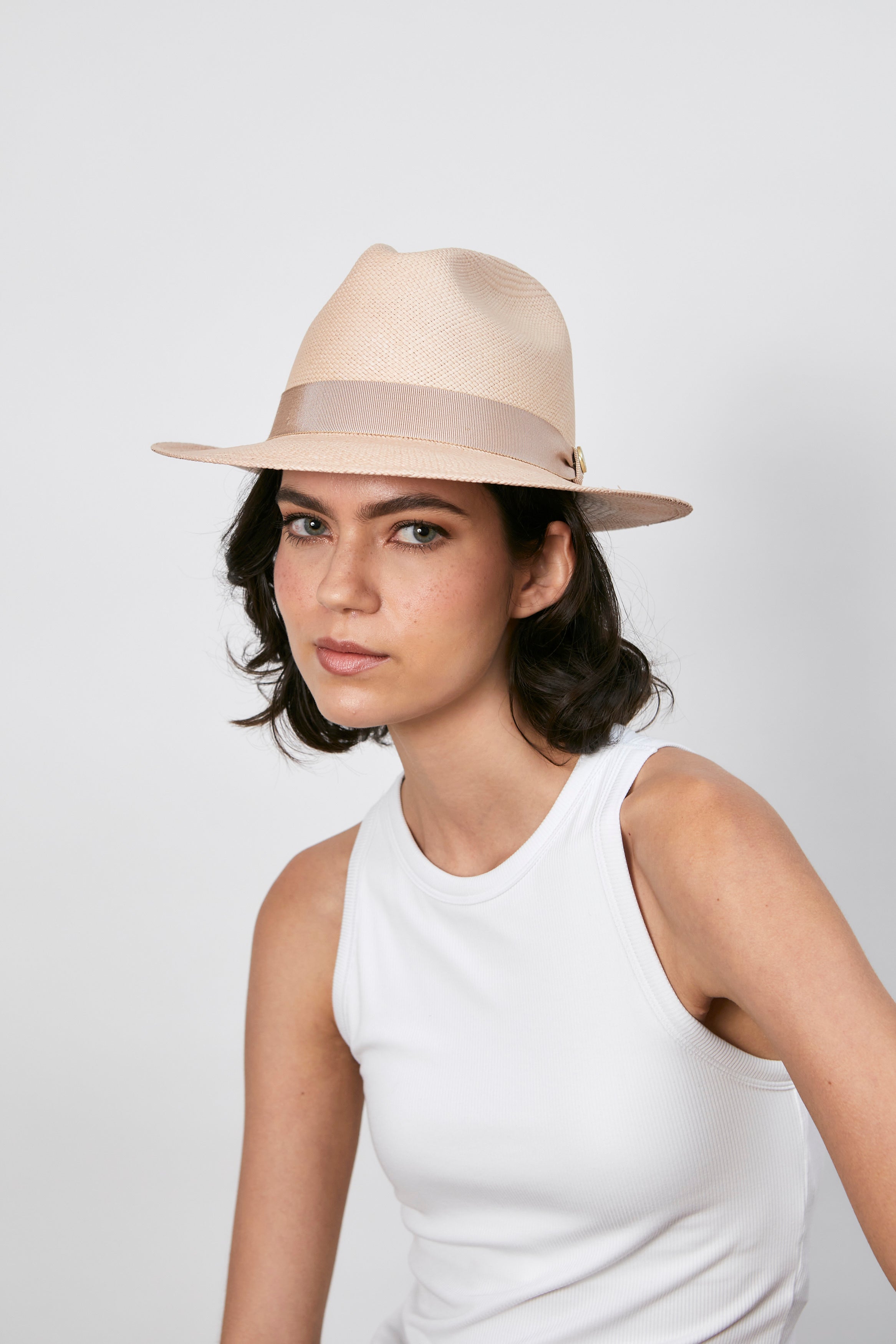 Sofia - Fedora clásico ala corta