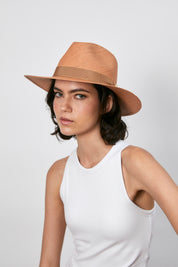 Tizi - Fedora clásico