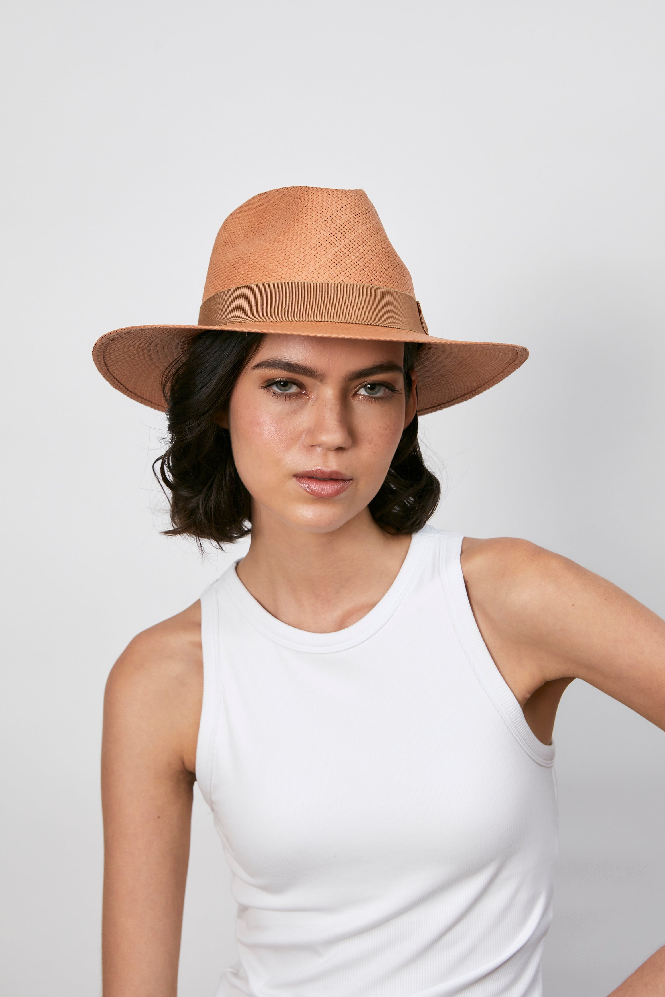 Tizi - Fedora clásico