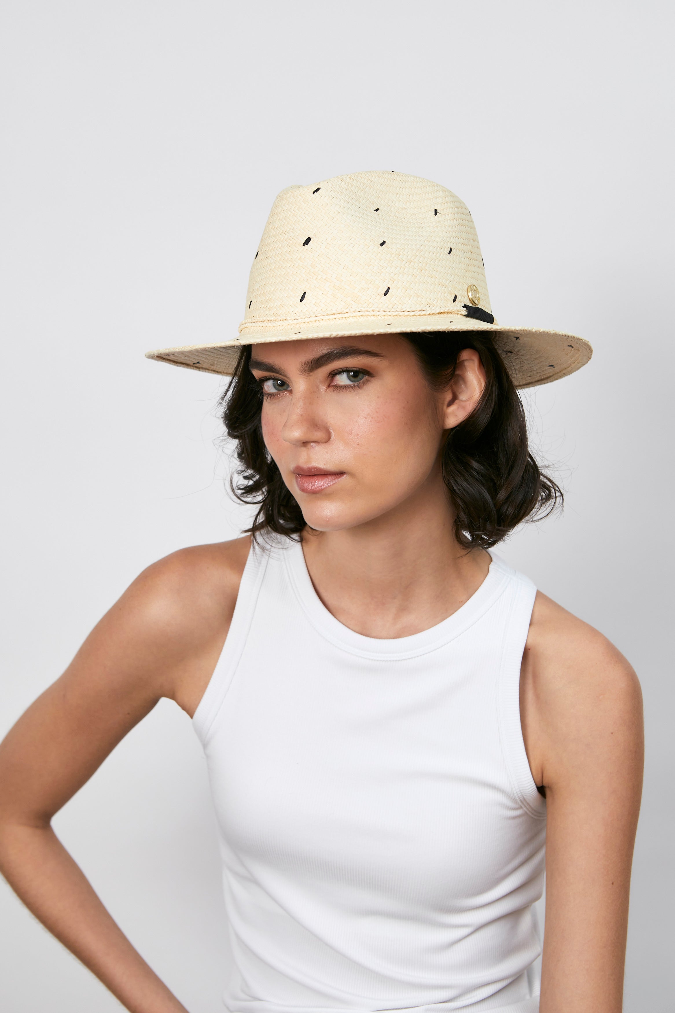 Xaviera - Fedora Clásico