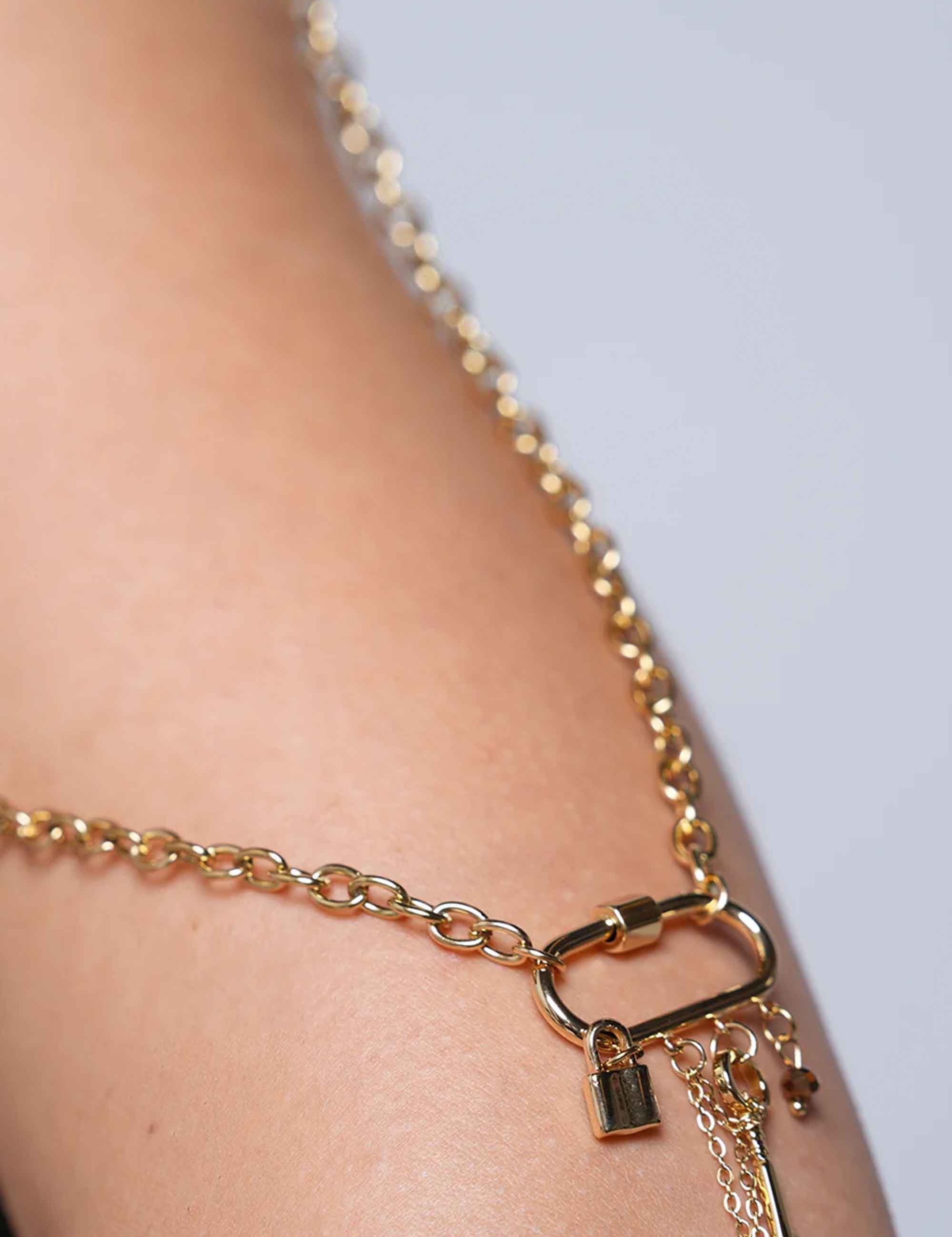 Collar-Benavia-Renata6.jpg