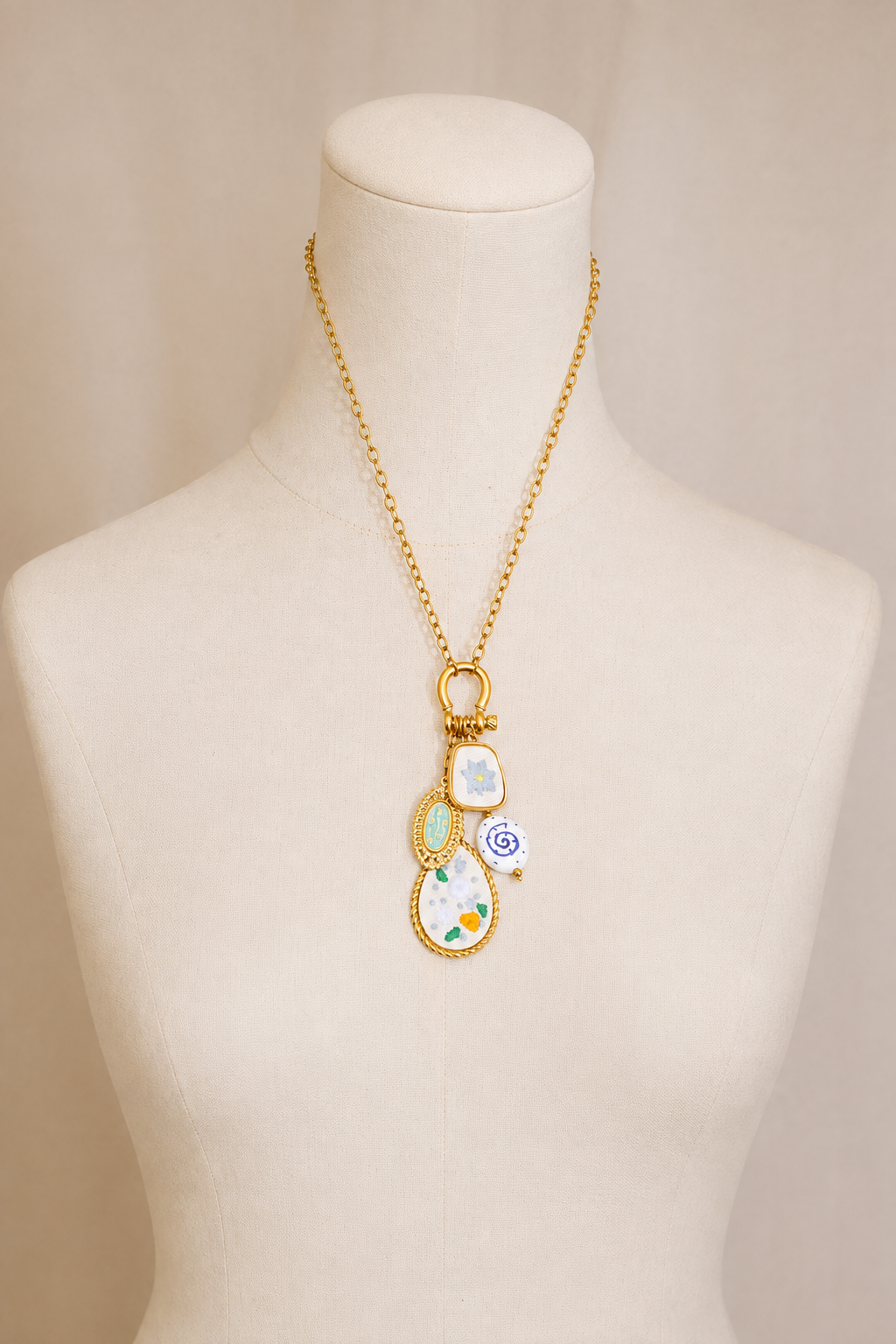 Collar - Leonella