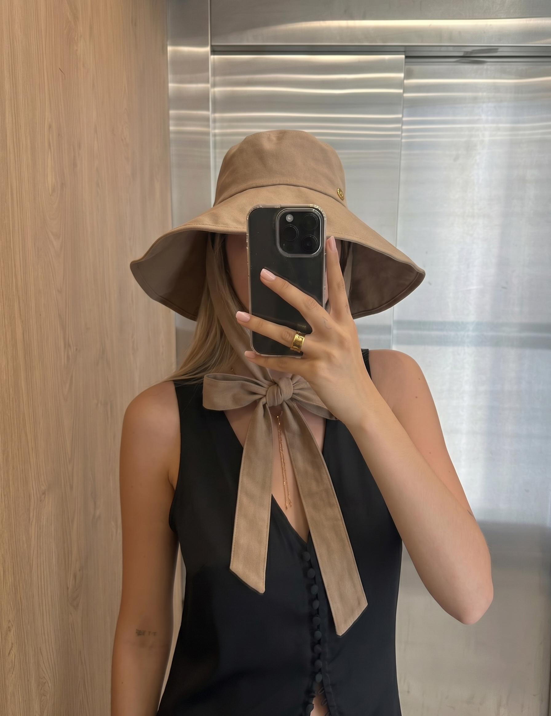 Sombreordetelacalilocamel.png