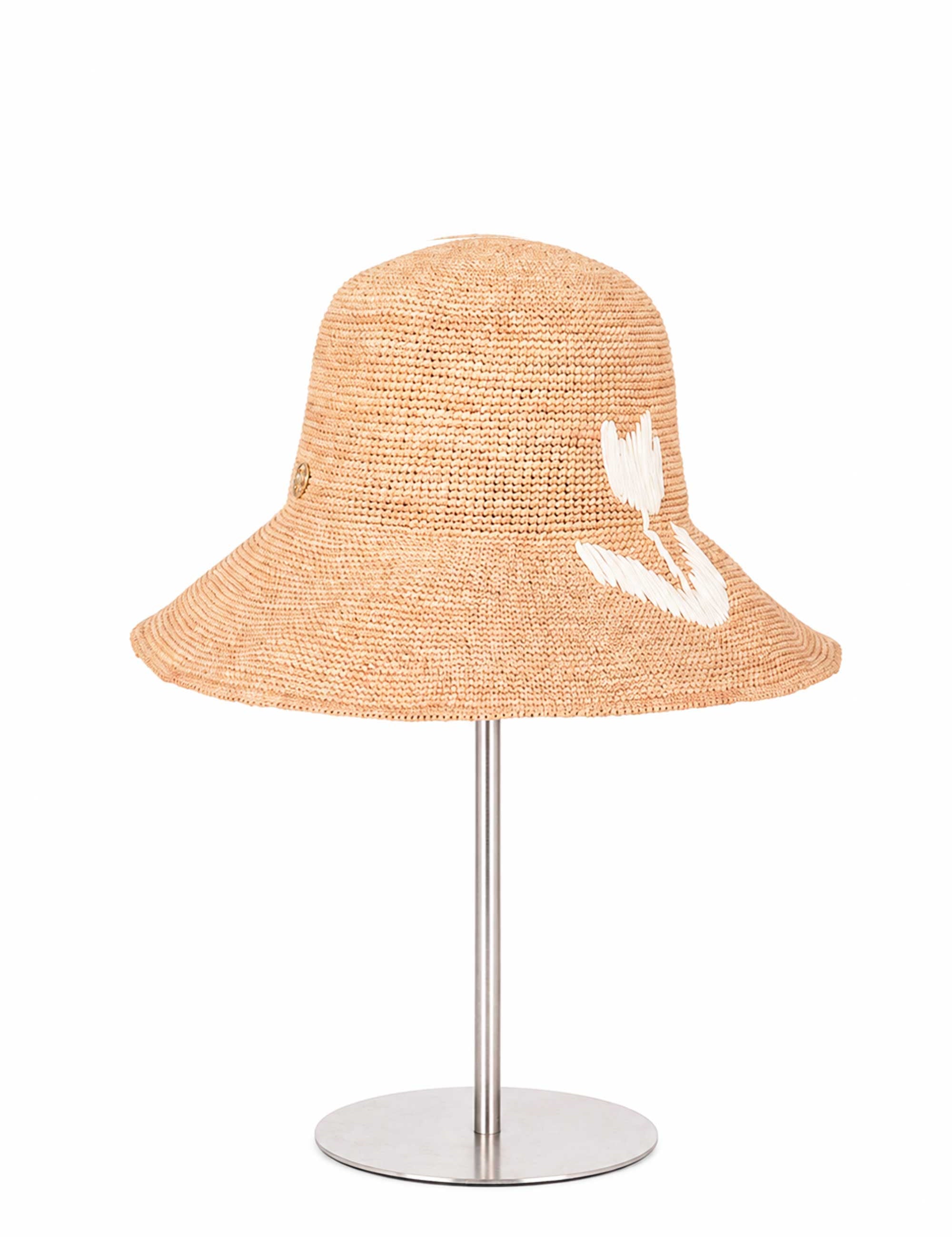 Sombrero-de-paja-BENAVIA-larissa_be5b1981-8c53-492c-aed2-47f385f38e1a.jpg