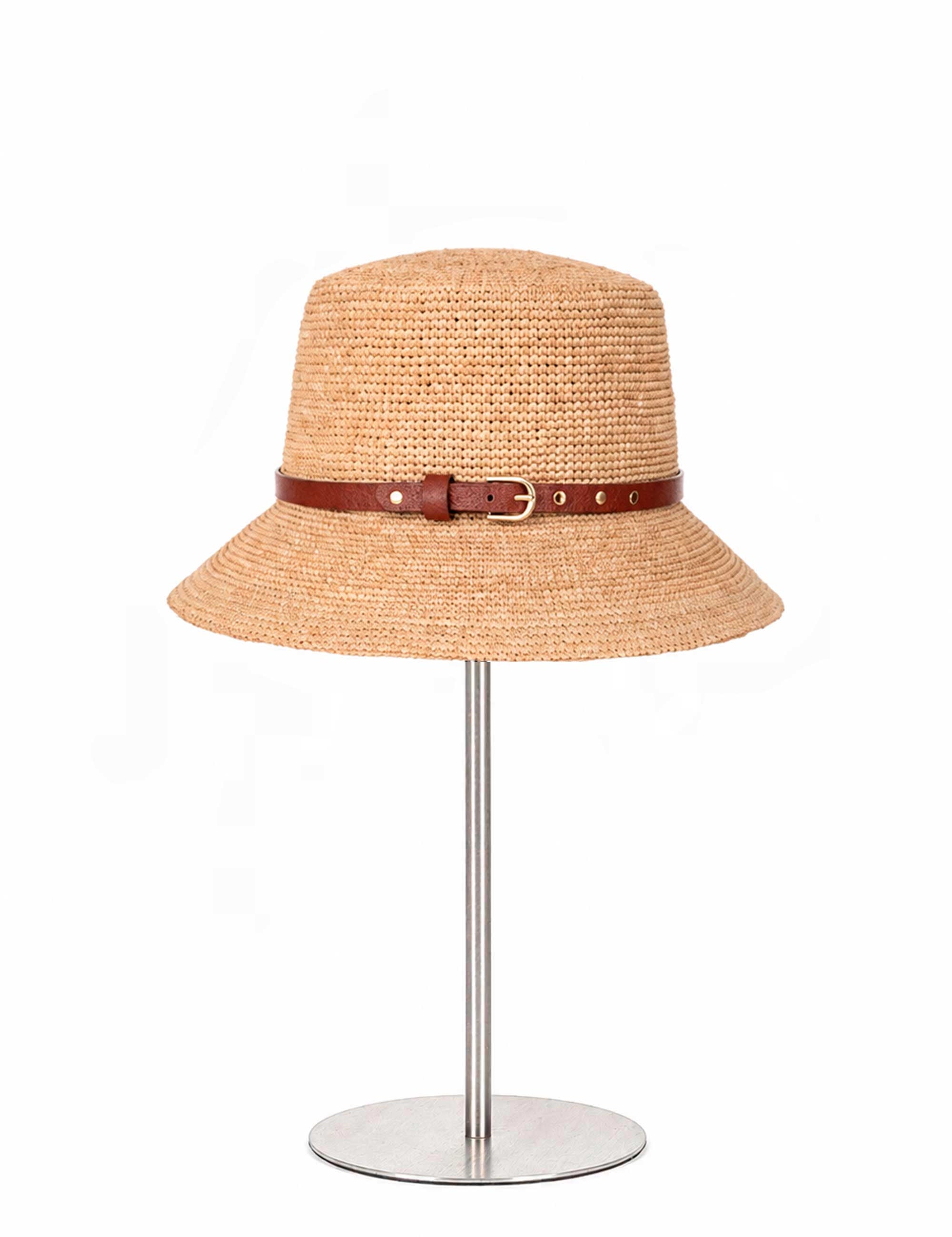 Sombrero-de-raffia-BENAVIA-Abril_f50bffc5-0dc2-4e99-82b0-3c84542c3792.jpg