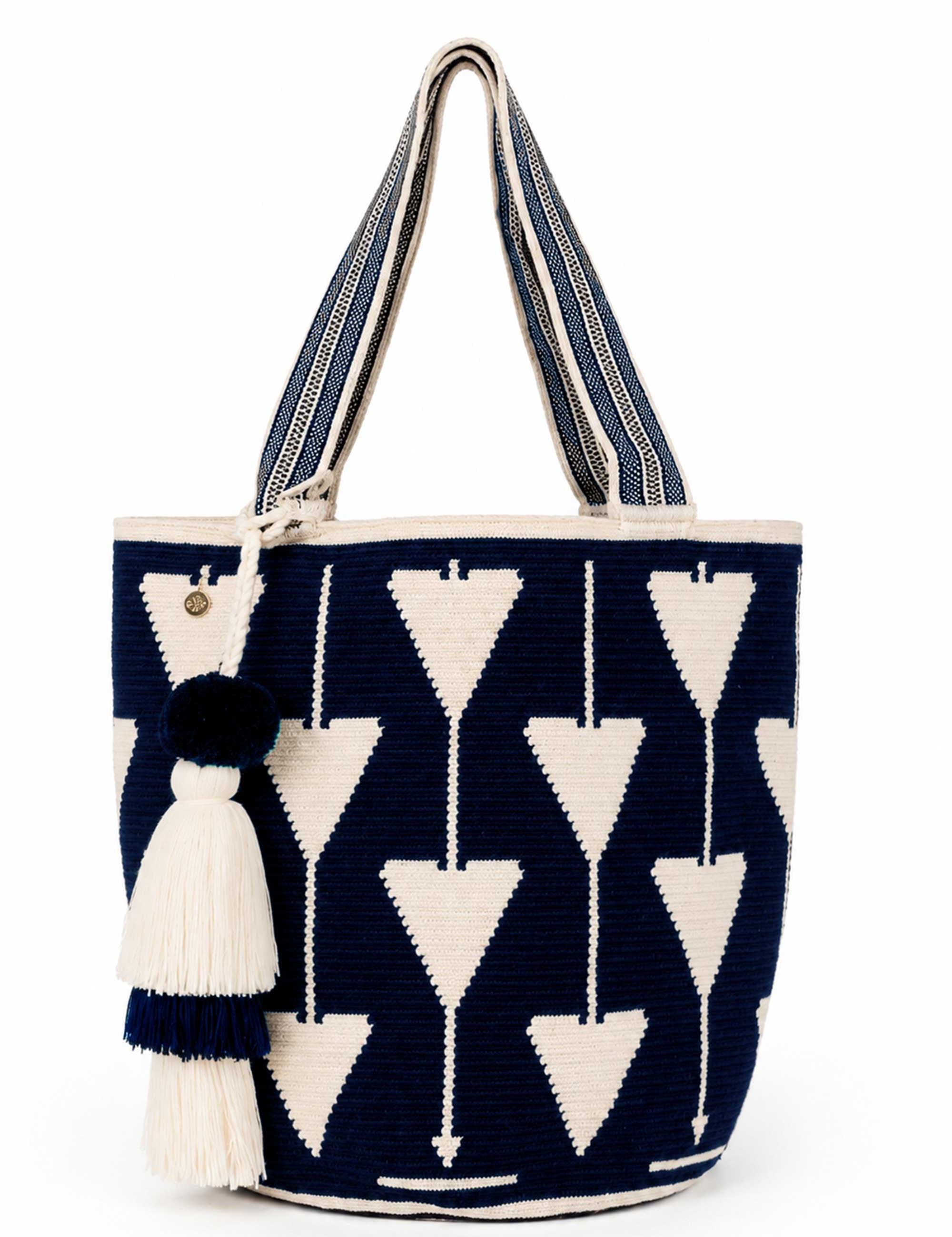 Tote-bag-Benavia-Cora.jpg