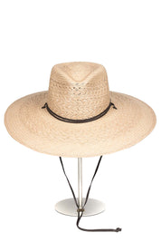 Sombrero de Paja Alba en color Arena. Hecho de 100% paja toquilla con un cintillo decorativo de cuero. Panama hat tejido a mano en Ecuador. Tamaño Regulable.